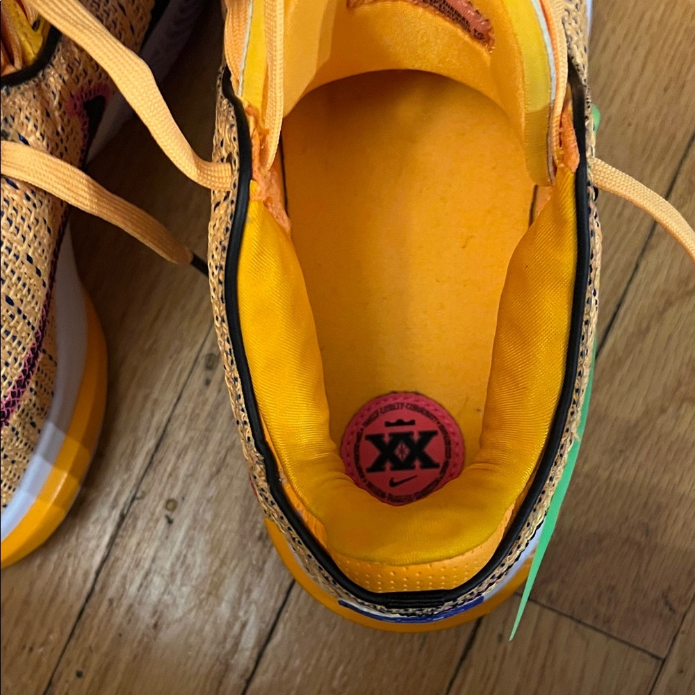 Nike LeBron XX Yellow and Blue Sneakers - Picture 8 of 11